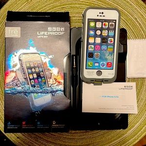 Lifeproof fre waterproof phone case for iPhone 5/5S